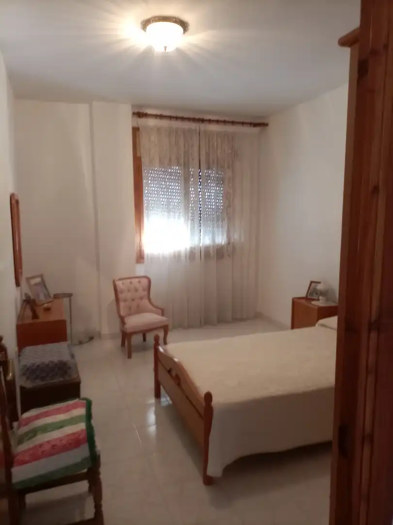 Dormitori de Casa o xalet en venda en Alpujarra de la Sierra amb Aire condicionat, Calefacció i Jardí privat