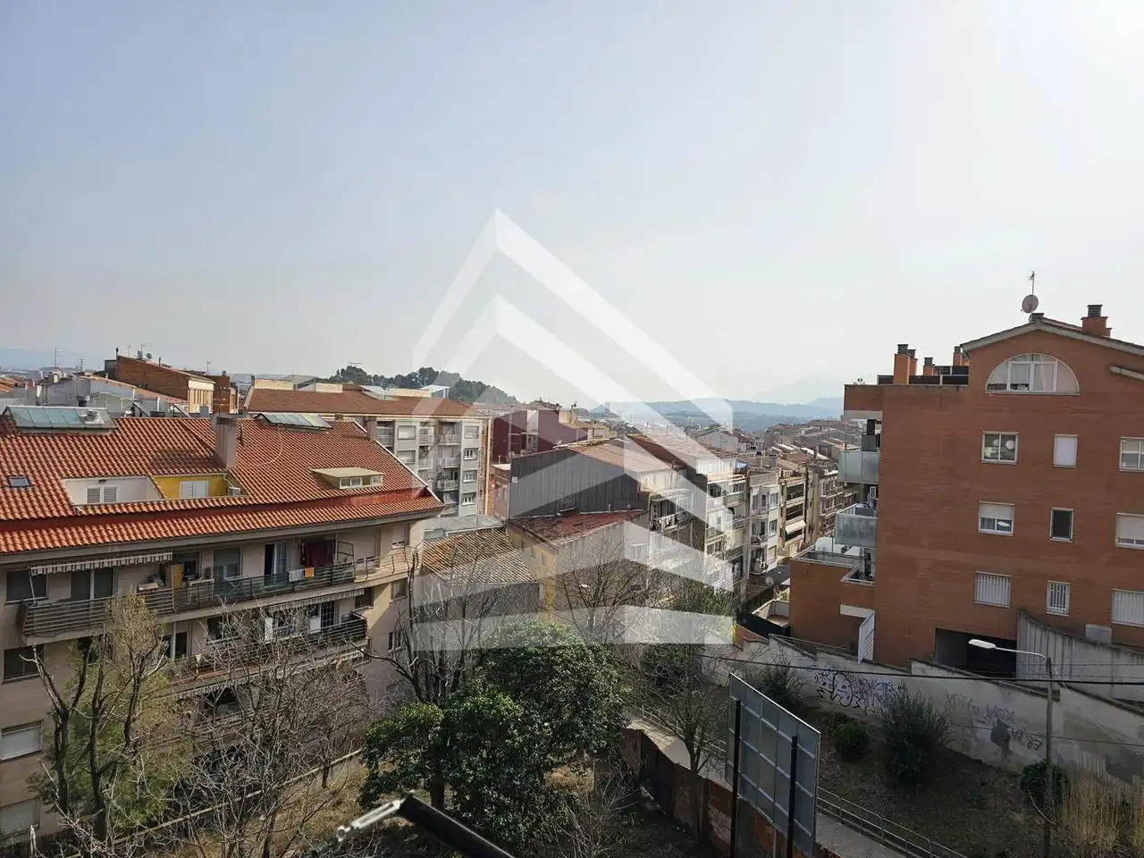 Exterior view of Flat for sale in Manresa  with Storage room and Balcony