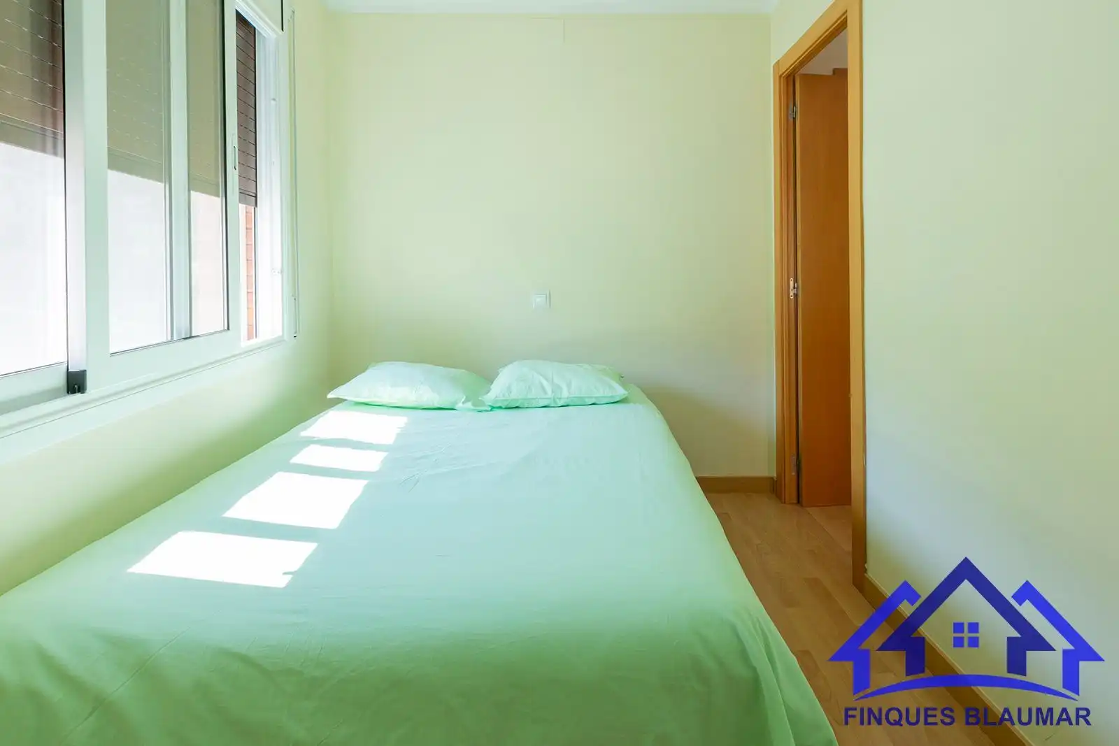 Habitación de Piso en venta en Arenys de Mar con Aire acondicionado