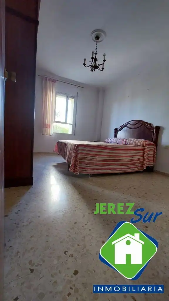 Piso con ascensor en alquiler en El Retiro - Parque Atlántico - Ronda este, imagen 7