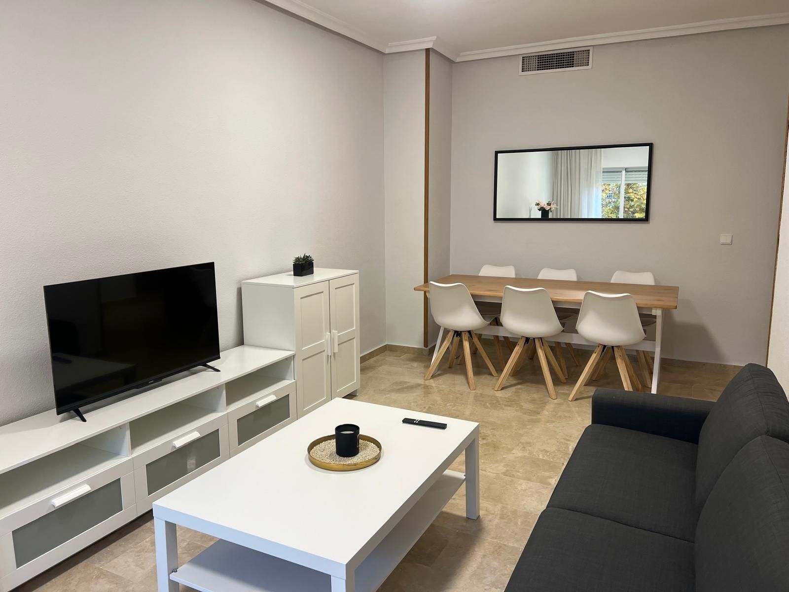 Sala d'estar de Pis de lloguer en Cartagena amb Aire condicionat i Balcó