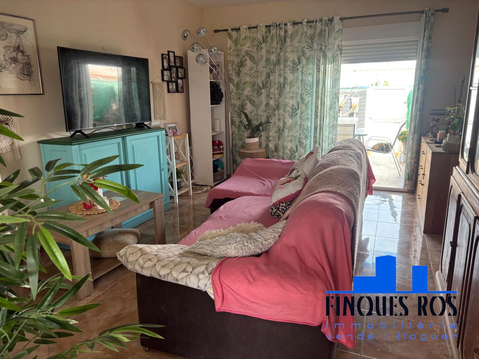 Living room of Single-family semi-detached for sale in Vinaròs  with Air Conditioner, Heating and Terrace