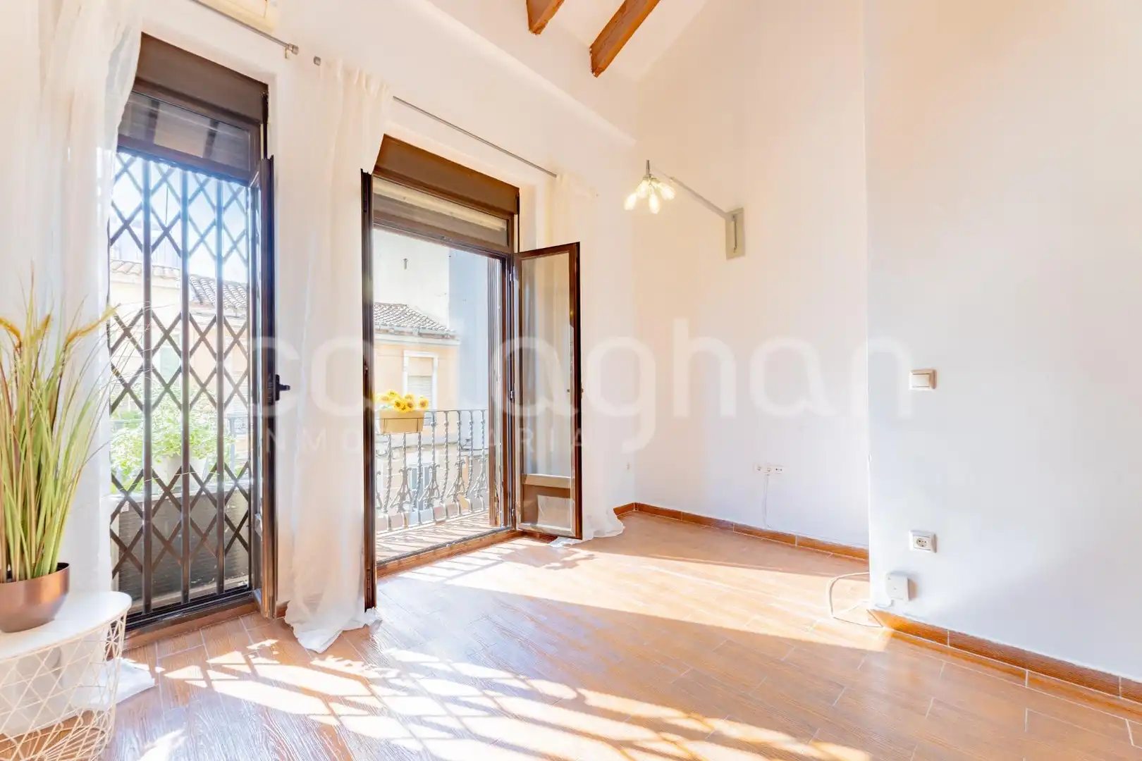 Sala de estar de Loft en venta en  Valencia Capital con Aire acondicionado y Balcón