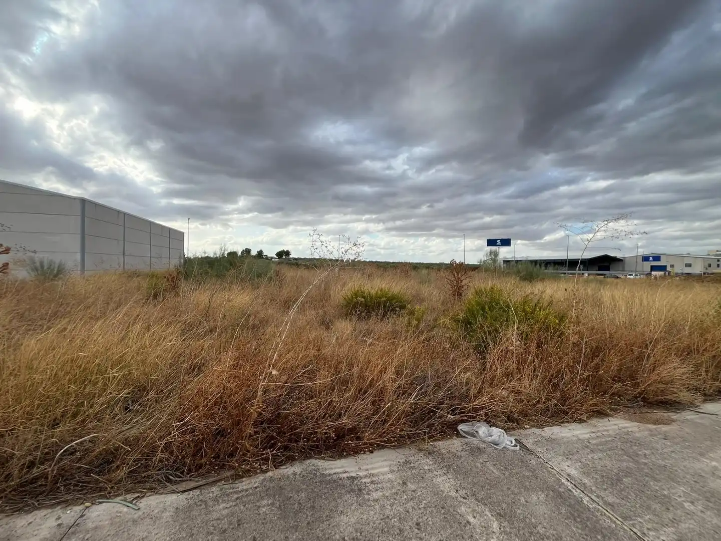 Industrial land for sale in Osuna, Sevilla