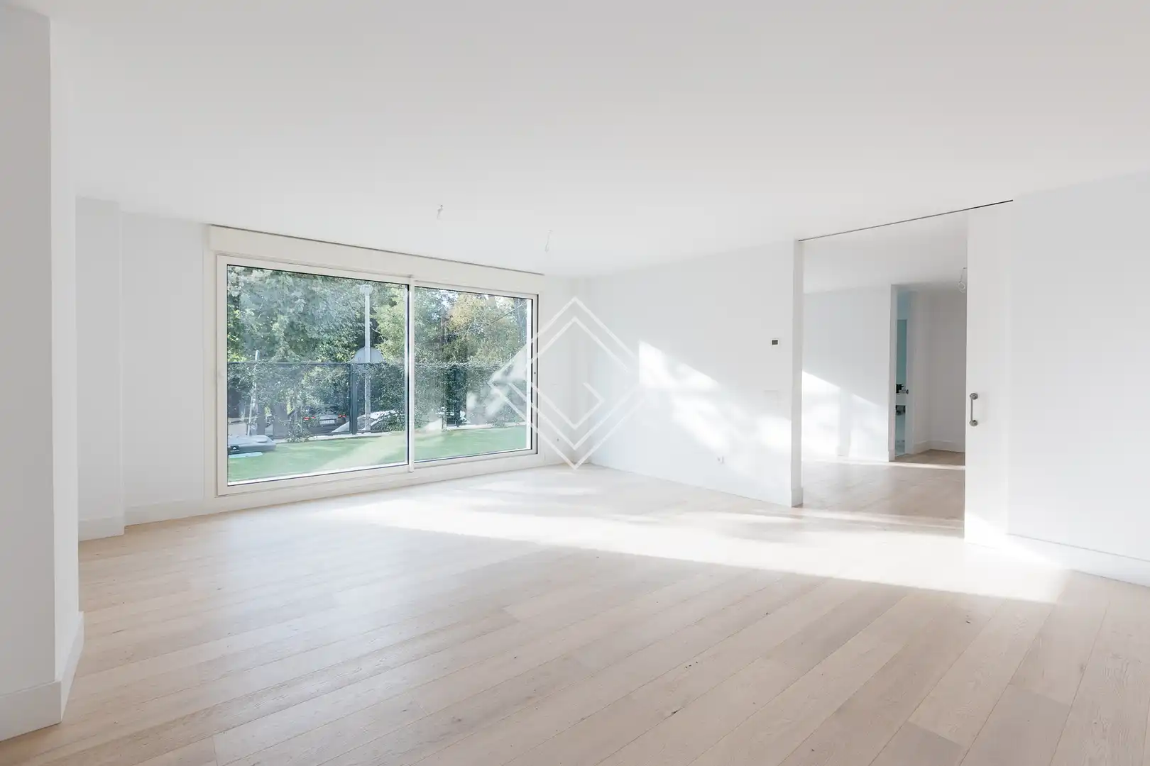 Sala de estar de Dúplex en venta en Madrid con Aire acondicionado, Terraza y Trastero