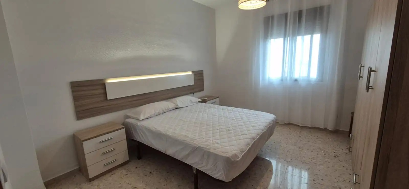 Habitación de Piso de alquiler en Badajoz con Aire acondicionado, Calefacción y Terraza