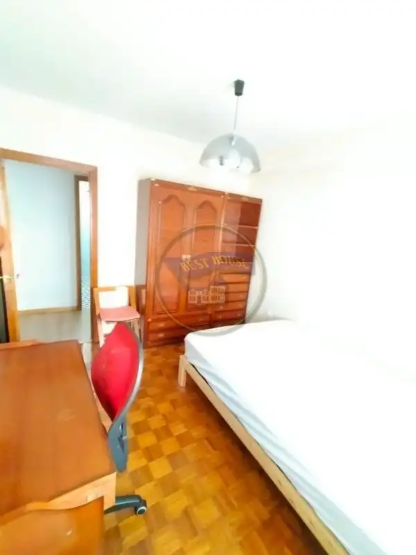 Bedroom of Flat for rent in Vigo   with Parquet flooring, Terrace and Furnished