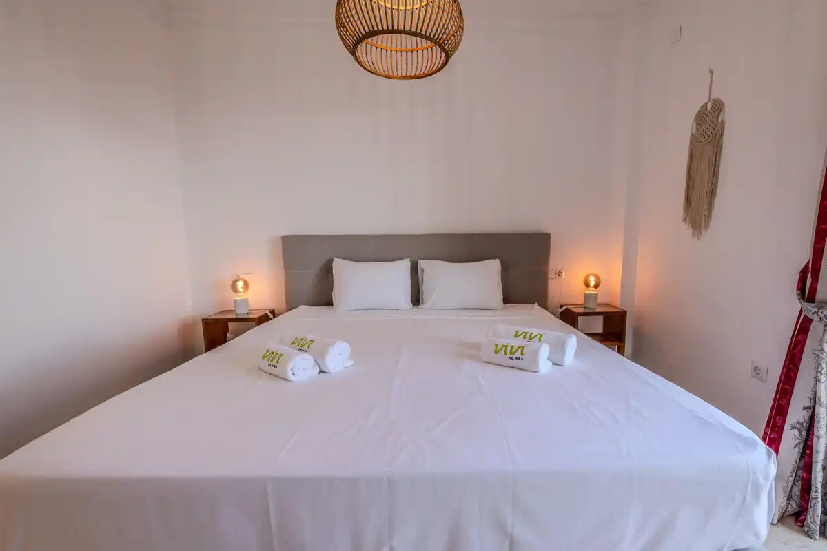 Schlafzimmer von Dachboden zum Verkauf in Ojén mit Klimaanlage, Terrasse und Abstellraum