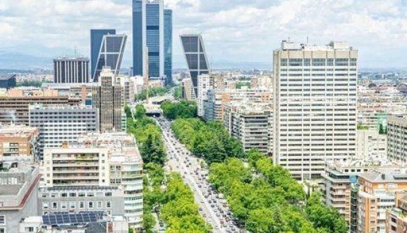 Exterior view of Study for sale in  Madrid Capital  with Air Conditioner and Heating