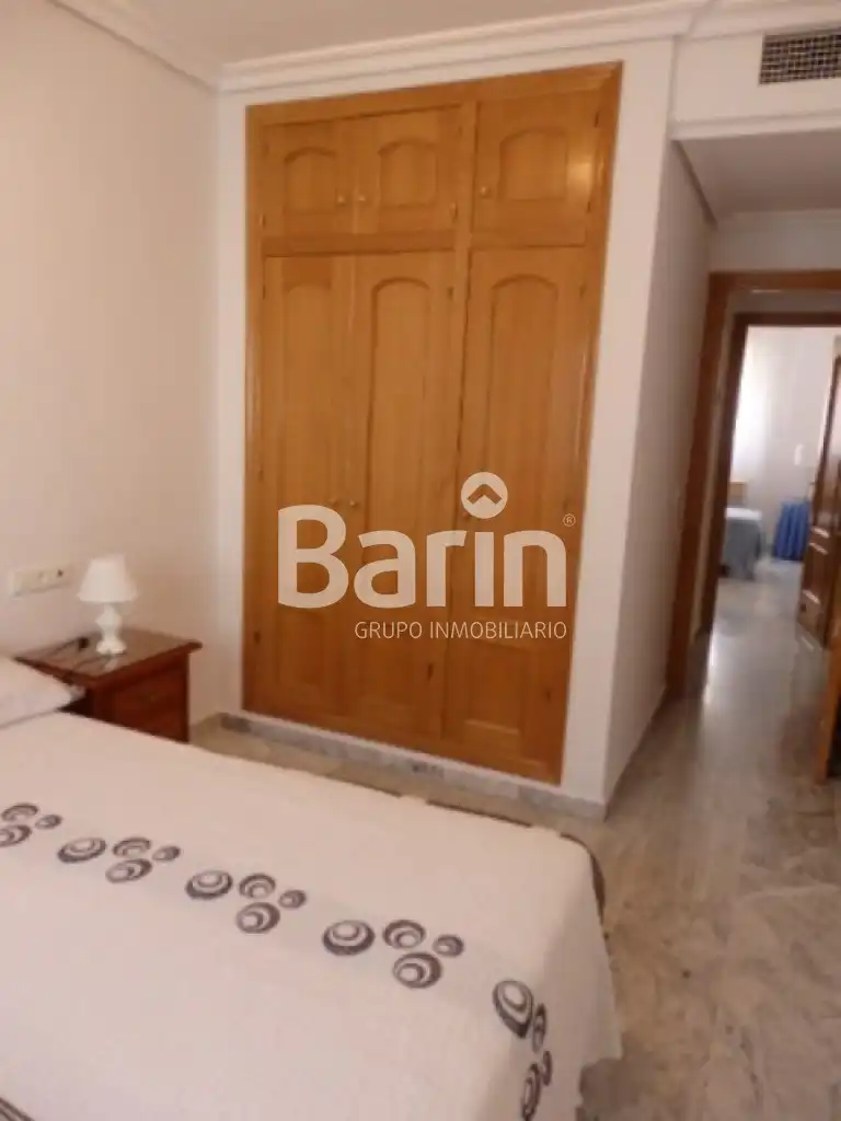 Bedroom of Flat for rent in Córdoba  with Air Conditioner, Heating and Terrace