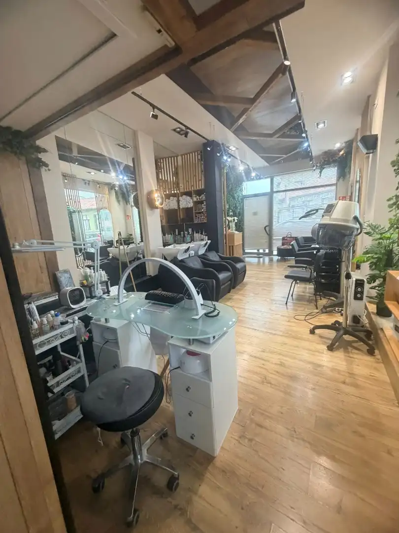 Local en traspaso en Torrelavega  con Aire acondicionado, Parquet y Amueblado