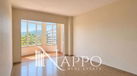 Foto 3 de Piso en venta en Jardiel Pocela, Palmanova, Calvià