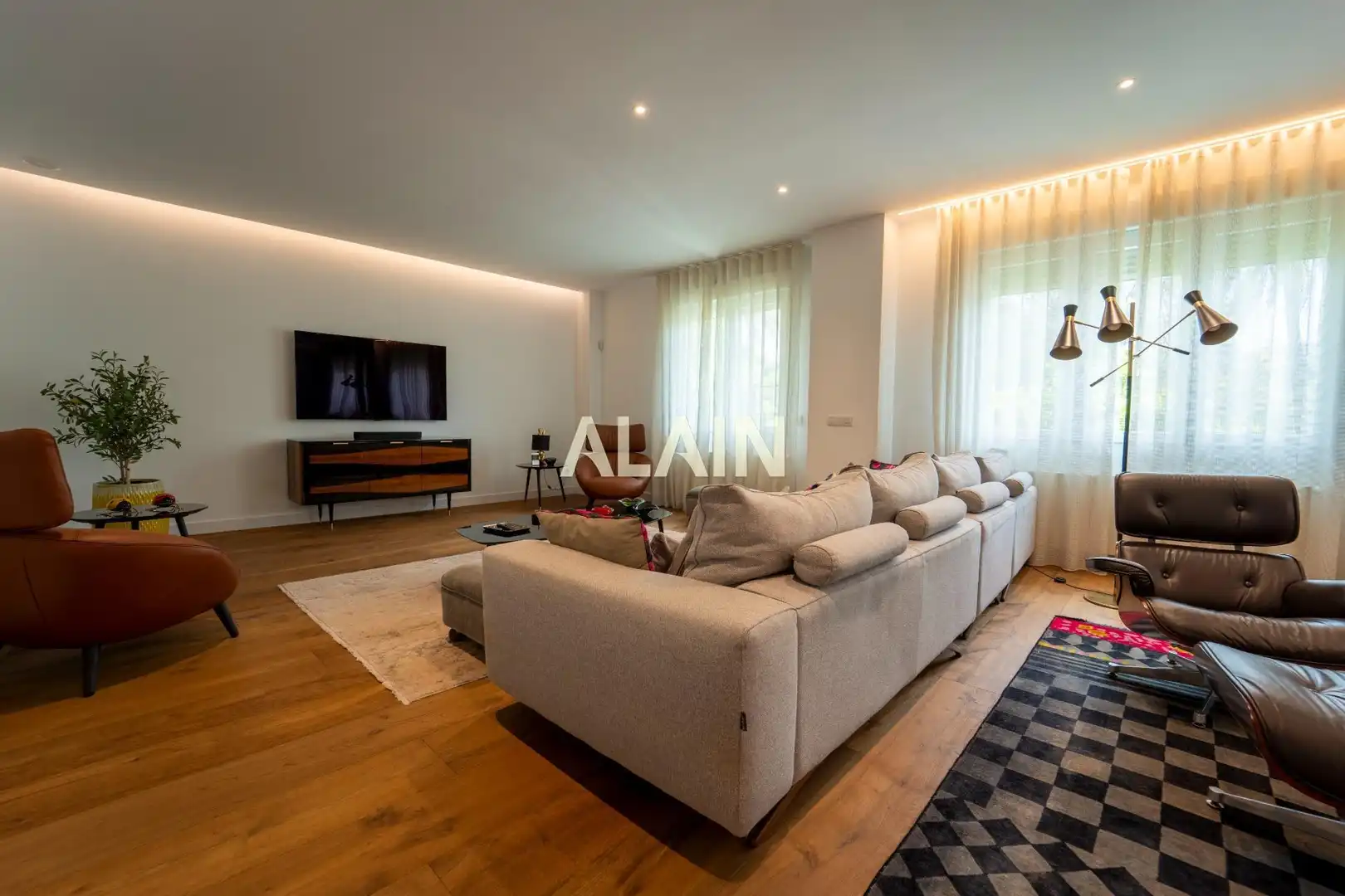 Sala d'estar de Pis en venda en Valencia amb Aire condicionat, Calefacció i Parquet