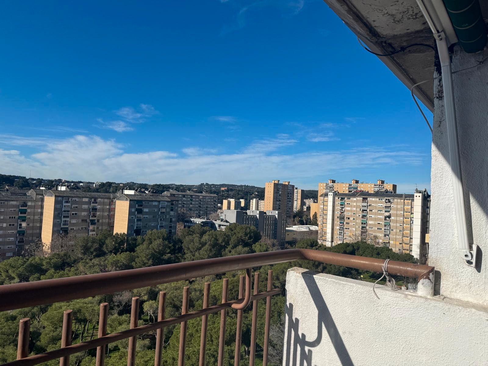 Terraza de Piso en venta en Badia del Vallès con Parquet, Amueblado y Horno