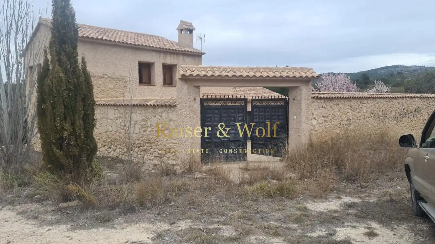 Finca rústica en venta en Onil con Jardín privado