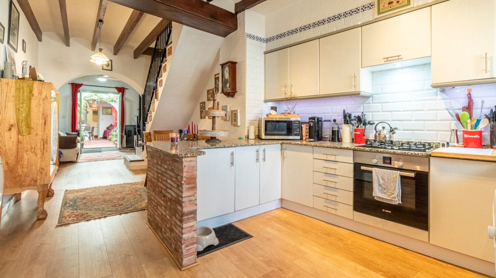 Kitchen of House or chalet for sale in Oliva  with Air Conditioner, Heating and Terrace