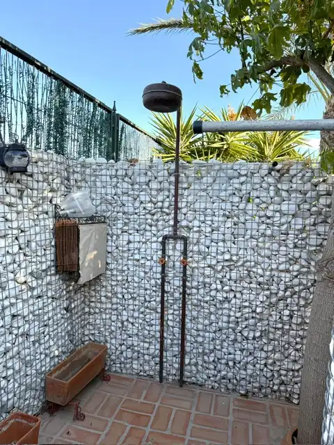 Vista exterior de Casa o xalet en venda en Elche / Elx amb Aire condicionat, Calefacció i Jardí privat