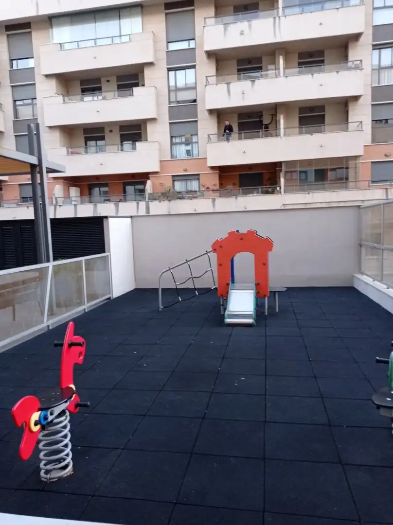 Terraza de Piso de alquiler en Málaga con Terraza, Trastero y Horno