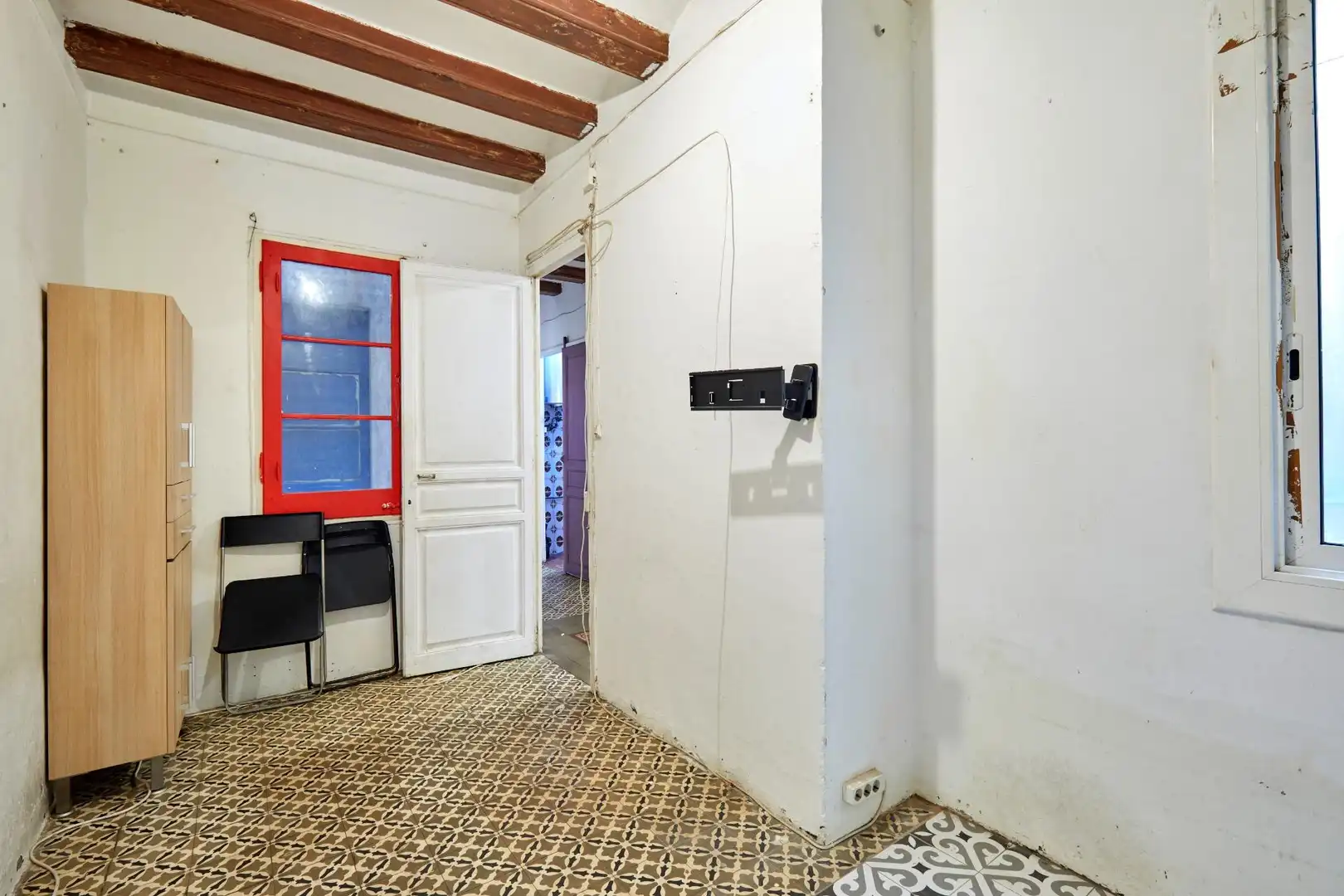 Wohnung zum Verkauf in Barcelona mit Abstellraum und Balkon
