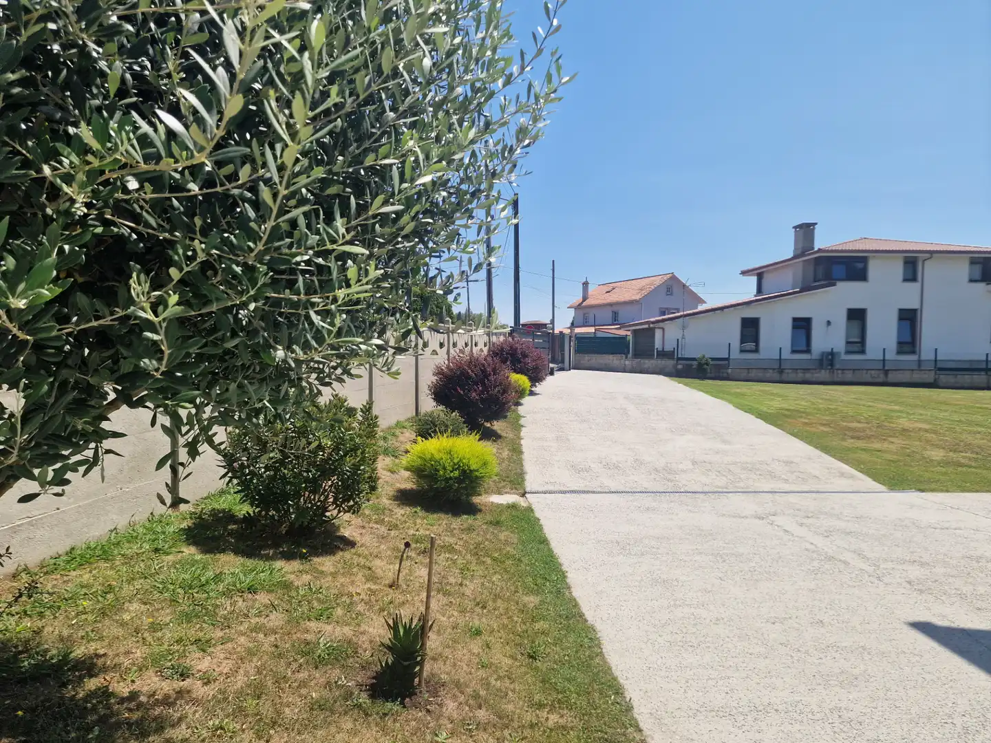 Vista exterior de Casa o chalet en venta en Narón con Calefacción, Jardín privado y Terraza