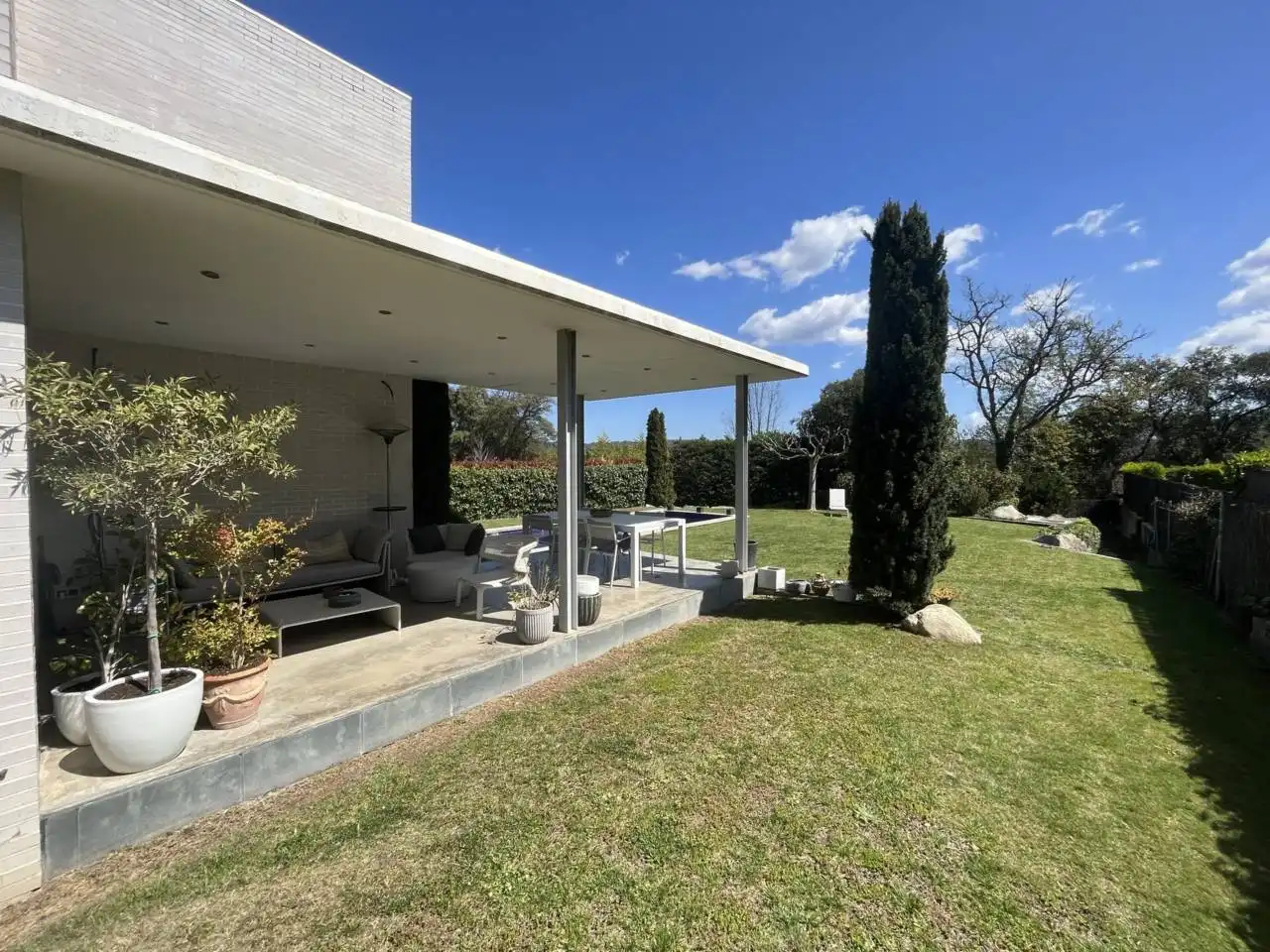 Terrassa de Casa o xalet en venda en Girona amb Aire condicionat, Calefacció i Jardí privat