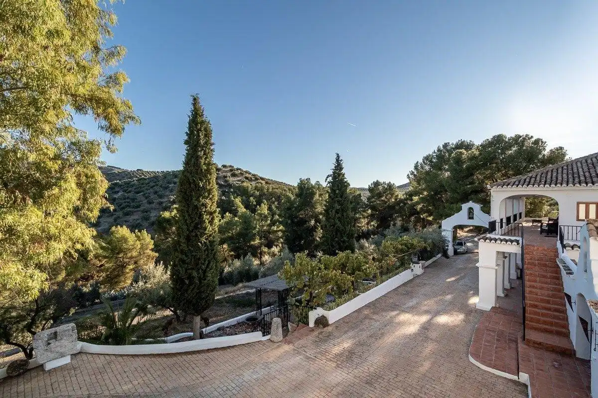Außenansicht von Haus oder Chalet zum Verkauf in Alcalá la Real mit Klimaanlage, Heizung und Terrasse