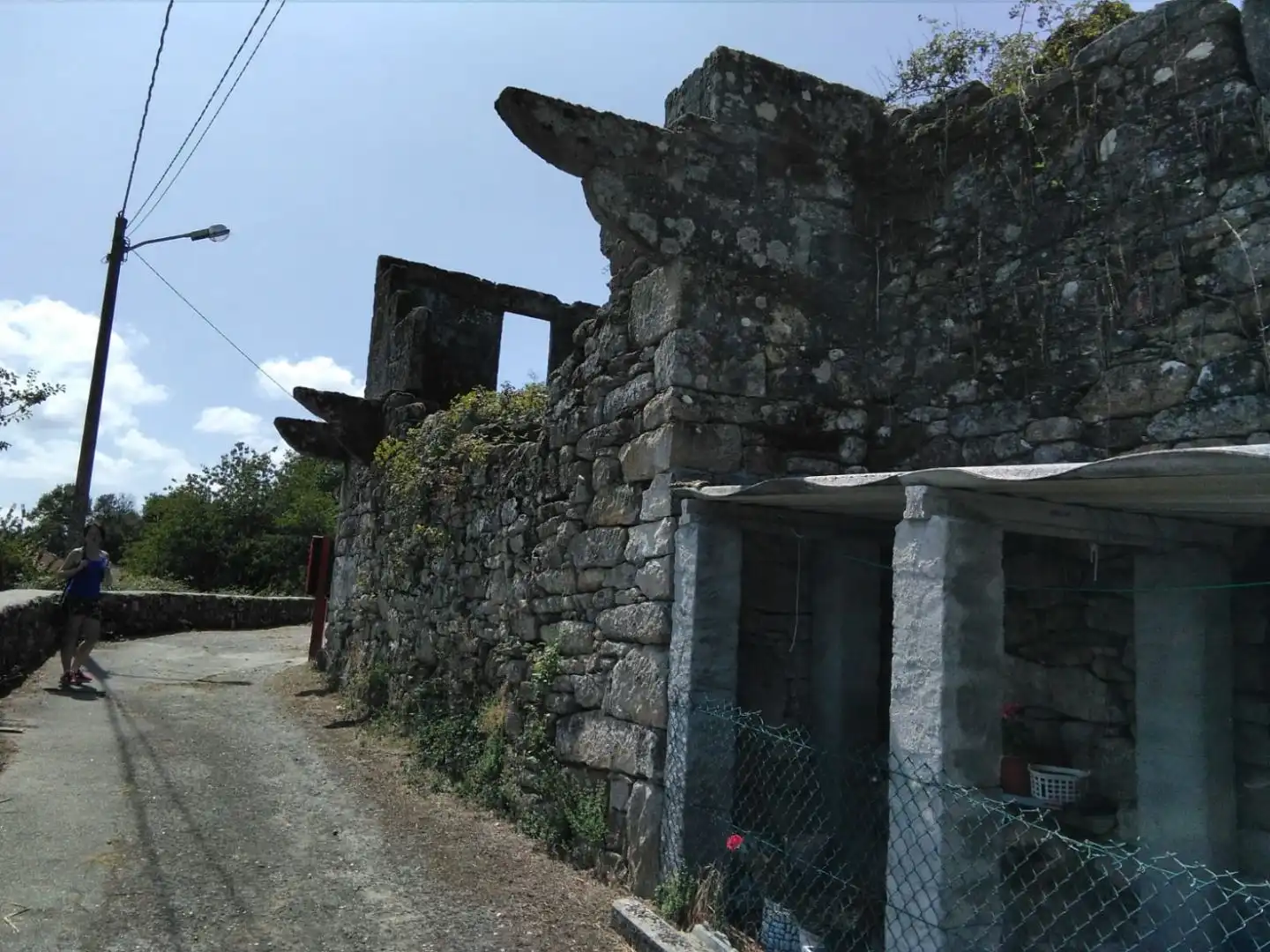 Exterior view of Houses for sale in Beariz, Ourense
