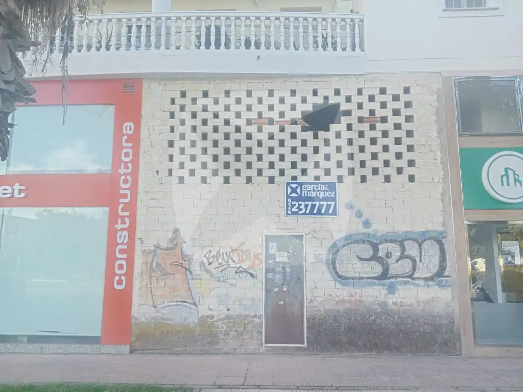 Local comercial en venda a Avenida Elvas