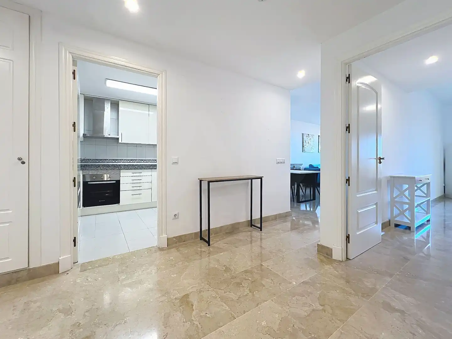 Flat with pool to rent in Manilva Pueblo, imagen 10