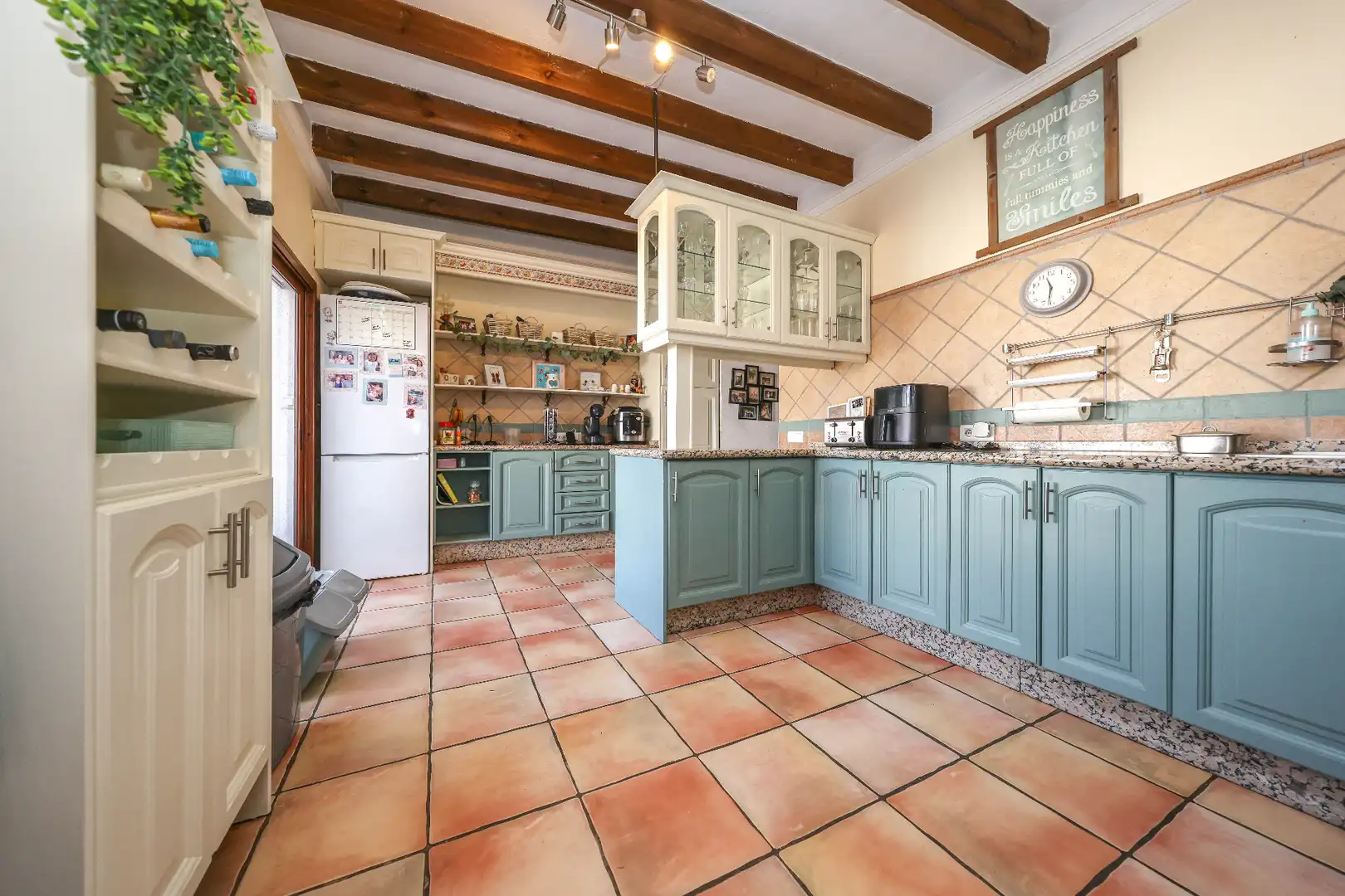 Cocina de Casa adosada en venta en Guaro con Aire acondicionado