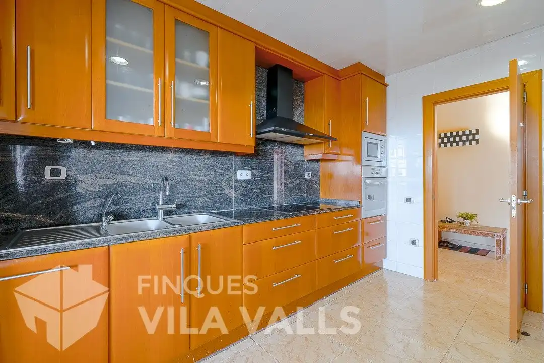 Casa amb jardí en venda a Calle oreneta, imagen 5