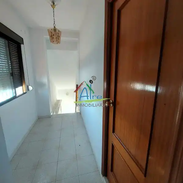 Casa adosada en venta en Cala con Terraza, Trastero y Amueblado