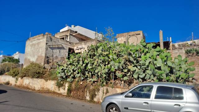 Terreno residencial en Venta en Calle Berros en Valsequillo de Gran Canaria