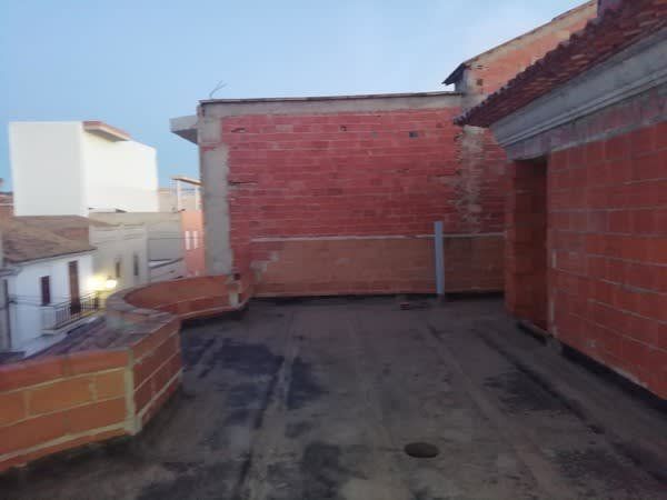 Terrassa de Casa adosada en venda en Llombai amb Alarma
