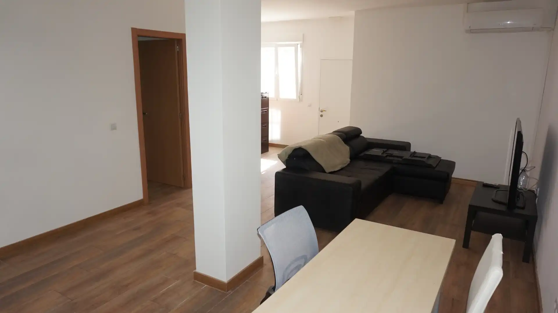 Sala de estar de Planta baja en venta en Torrejón de Ardoz con Aire acondicionado y Amueblado
