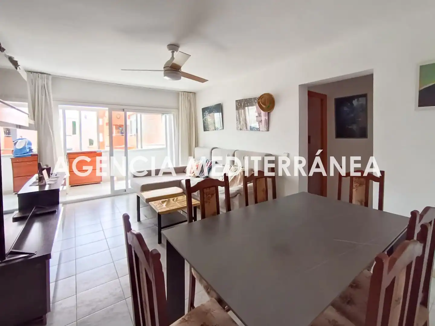 Menjador de Apartament en venda en Santa Eulària des Riu amb Aire condicionat, Calefacció i Jardí privat