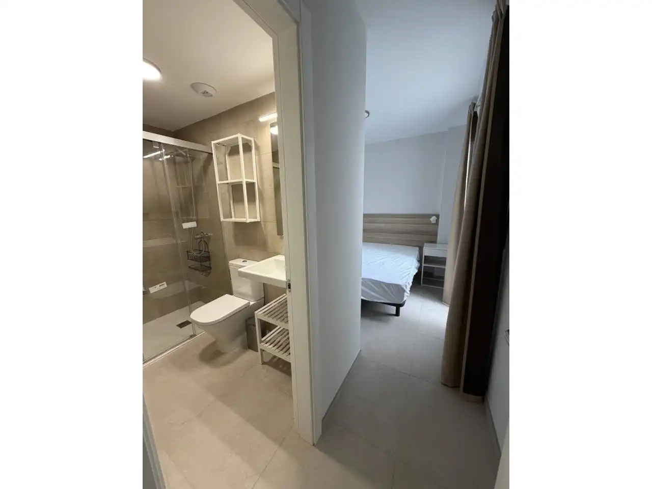 Habitación de Piso de alquiler en Las Palmas de Gran Canaria con Trastero, Amueblado y Alarma