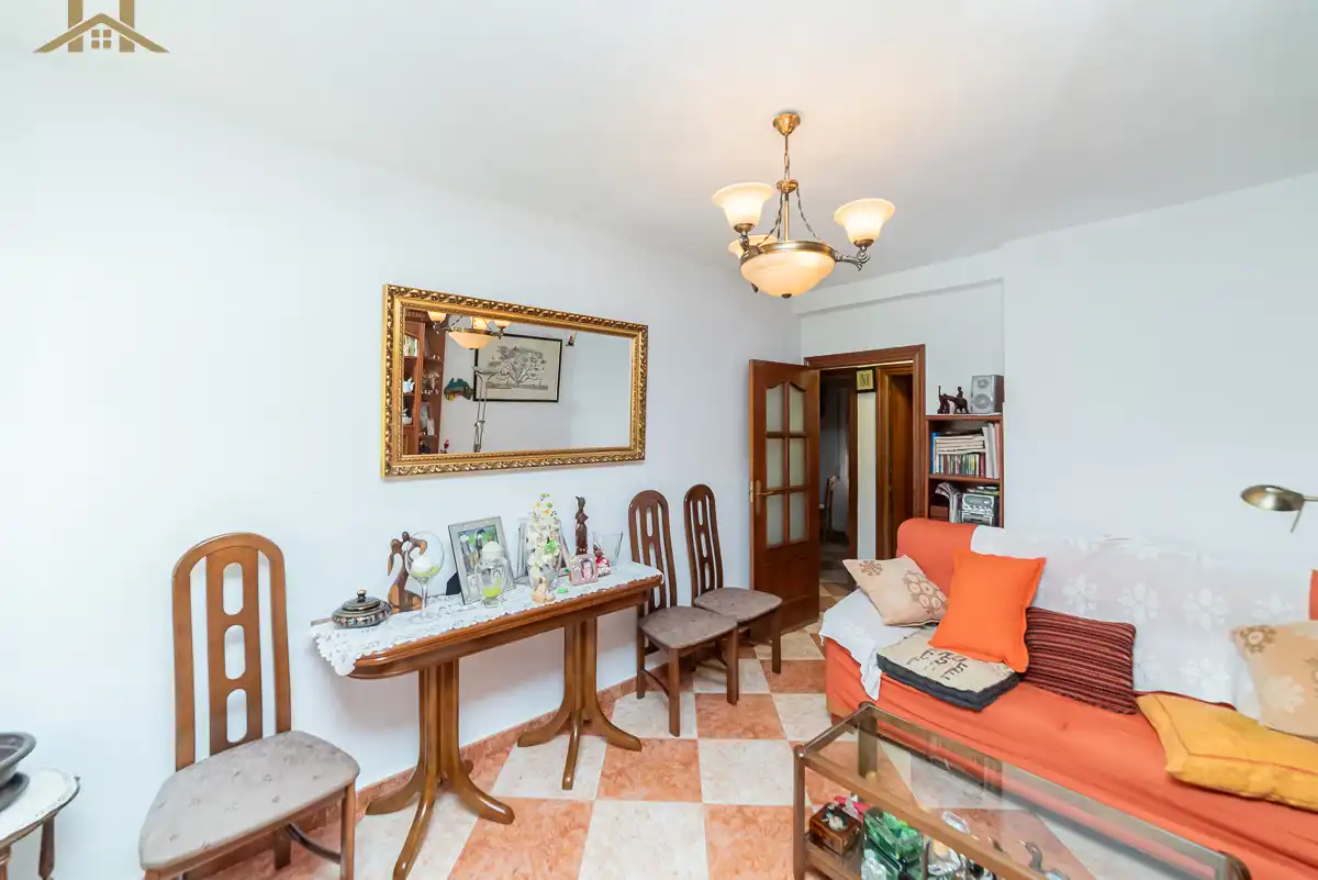 Sala d'estar de Pis en venda en Alcorcón amb Calefacció, Moblat i Forn