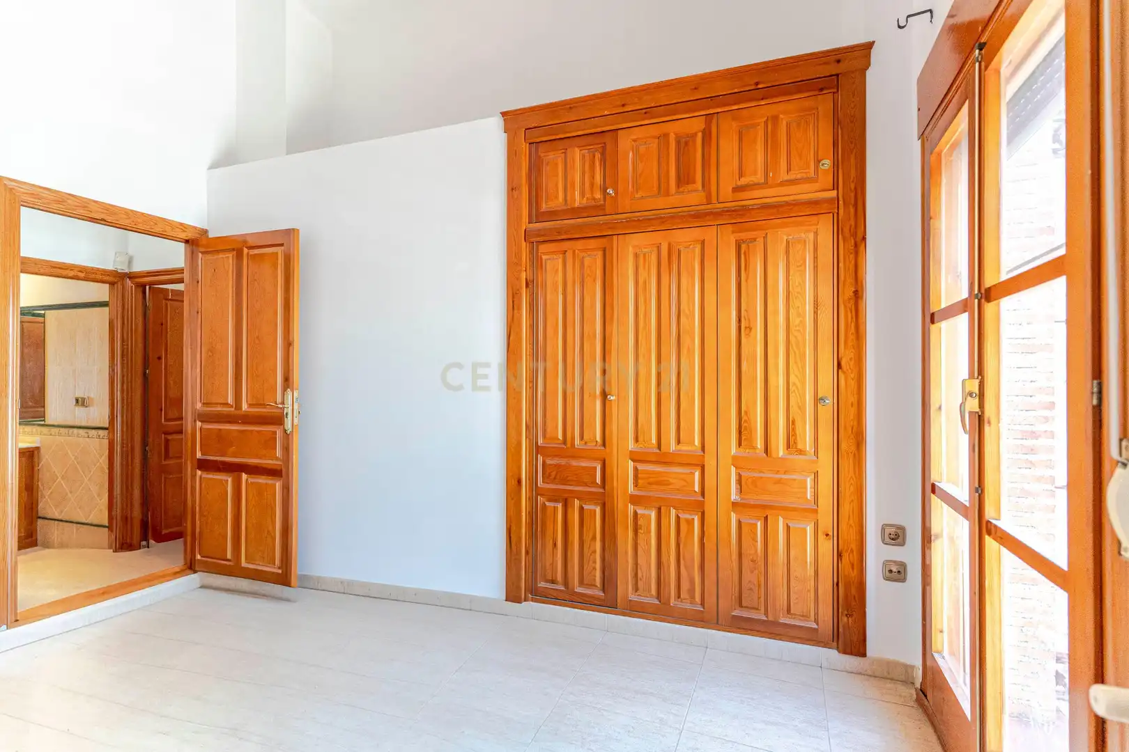 Casa o xalet en venda en Granada amb Aire condicionat, Jardí privat i Traster
