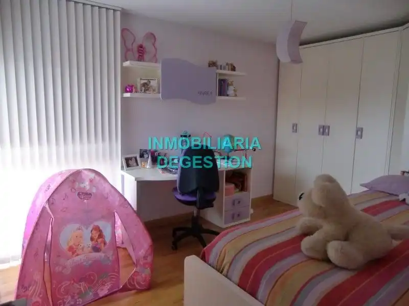 Habitación de Casa o chalet en venta en Linares con Aire acondicionado, Calefacción y Jardín privado
