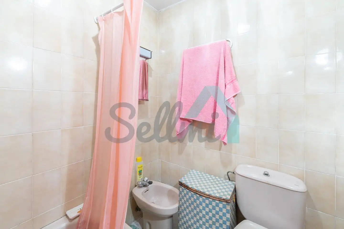 Bathroom of Flat for sale in Belmonte de Miranda  with Heating and Terrace