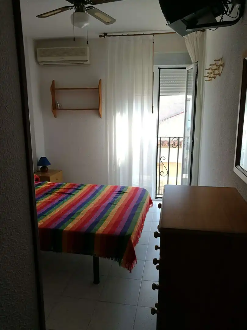 Habitación de Apartamento en venta en Oropesa del Mar / Orpesa con Aire acondicionado, Terraza y Amueblado