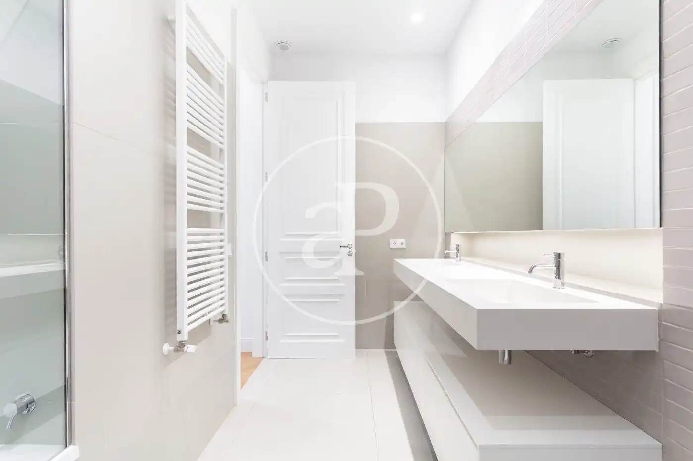 Wohnung zur Miete in C/ de Girona, Dreta de l'Eixample