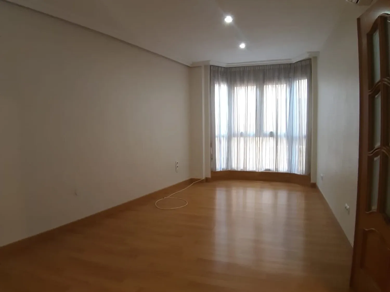Dormitori de Apartament de lloguer en  Murcia Capital amb Aire condicionat, Calefacció i Rentadora