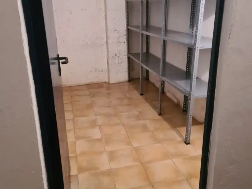 Storage room for rent in Sevilla