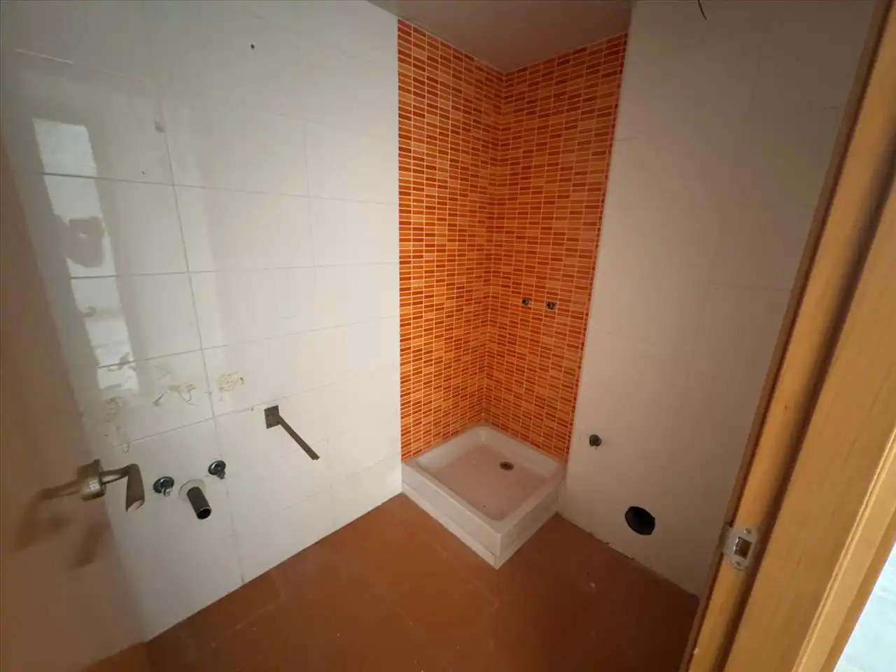 Bathroom of Flat for sale in Móra d'Ebre  with Terrace and Balcony