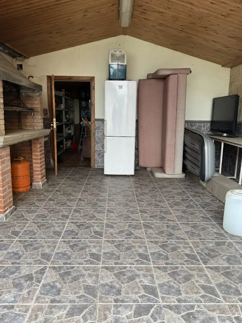 Cuina de Casa o xalet en venda en Castrillón amb Calefacció, Jardí privat i Parquet