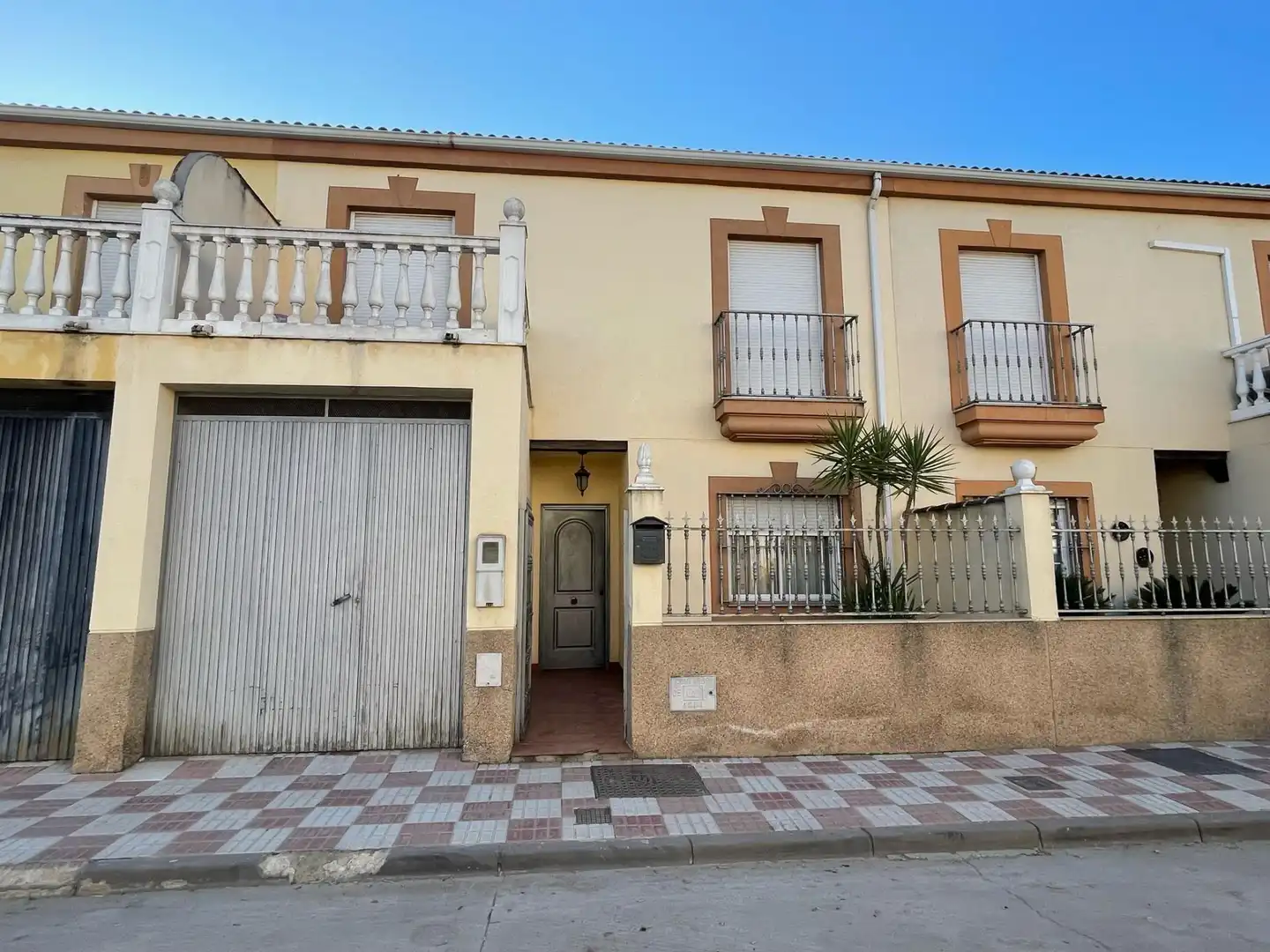 Adossat en venda a Villanueva de la Reina