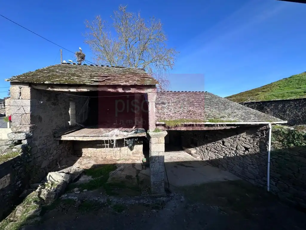 Vista exterior de Casa o chalet en venta en O Corgo  