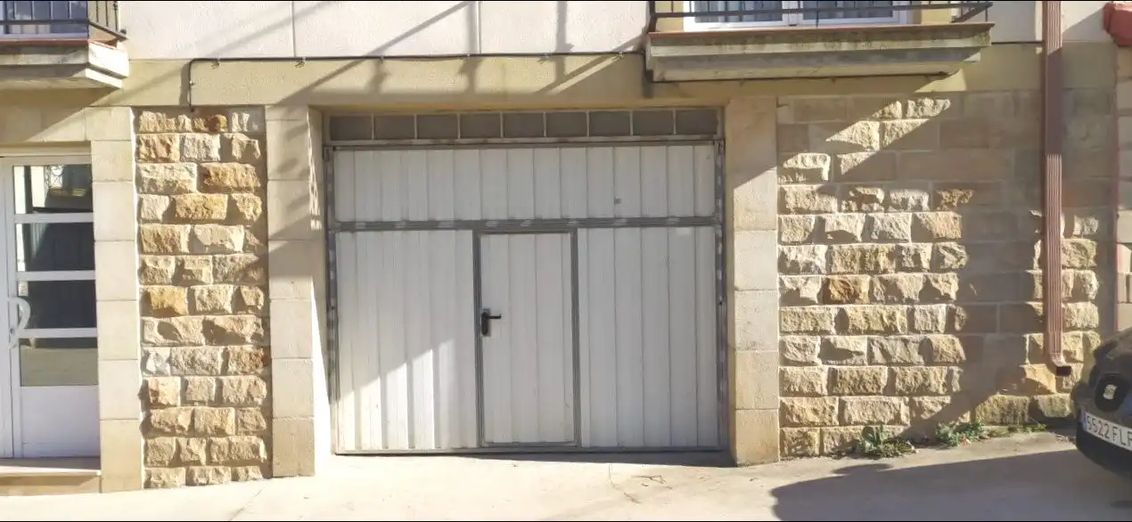 Parking of Duplexes for sale in Baños de Rioja  with Heating and Terrace